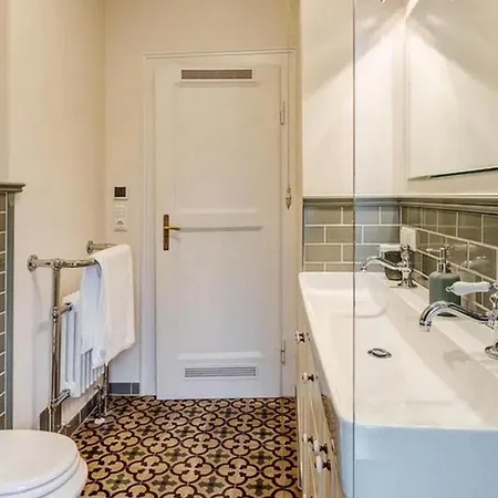 4bdr Close To Marienplatz 뮌헨