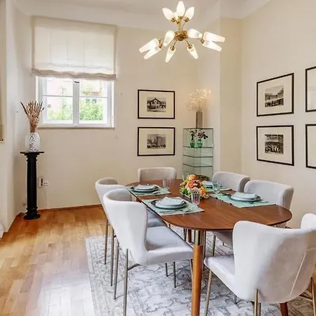 4bdr Close To Marienplatz 아파트 뮌헨