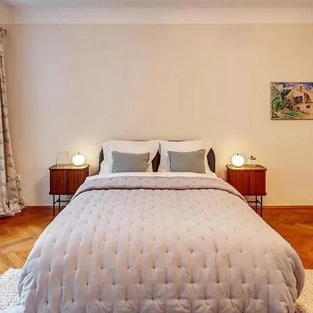 아파트 4bdr Close To Marienplatz *